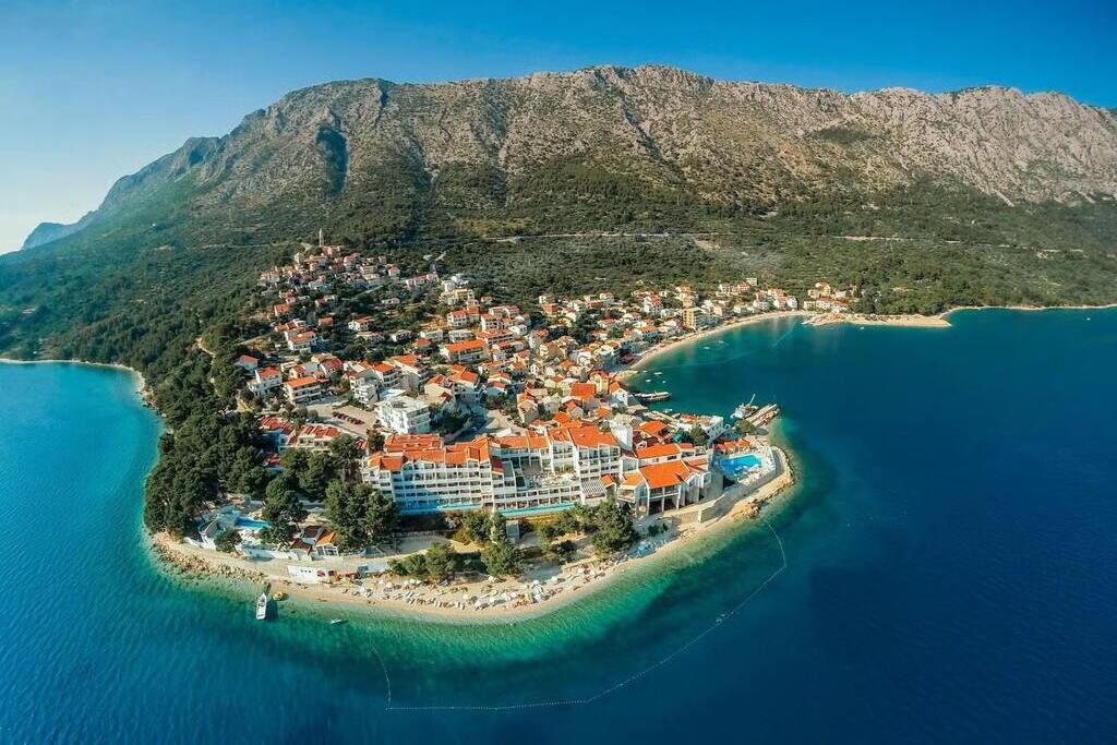 Croatia Package Holiday - 4 Star TUI Blue Makarska Resort 1