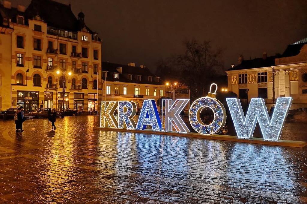 4 Star Venetian House Market Square Aparthotel - Krakow 1