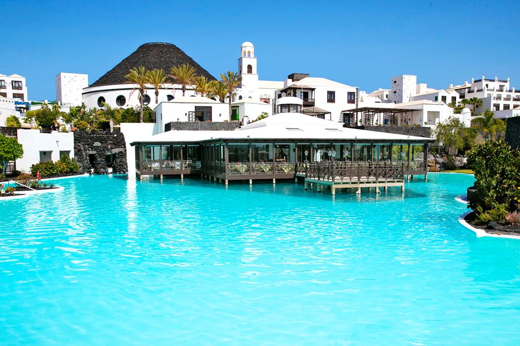 5 Star Hotel LIVVO Volcan Lanzarote - Lanzarote 1